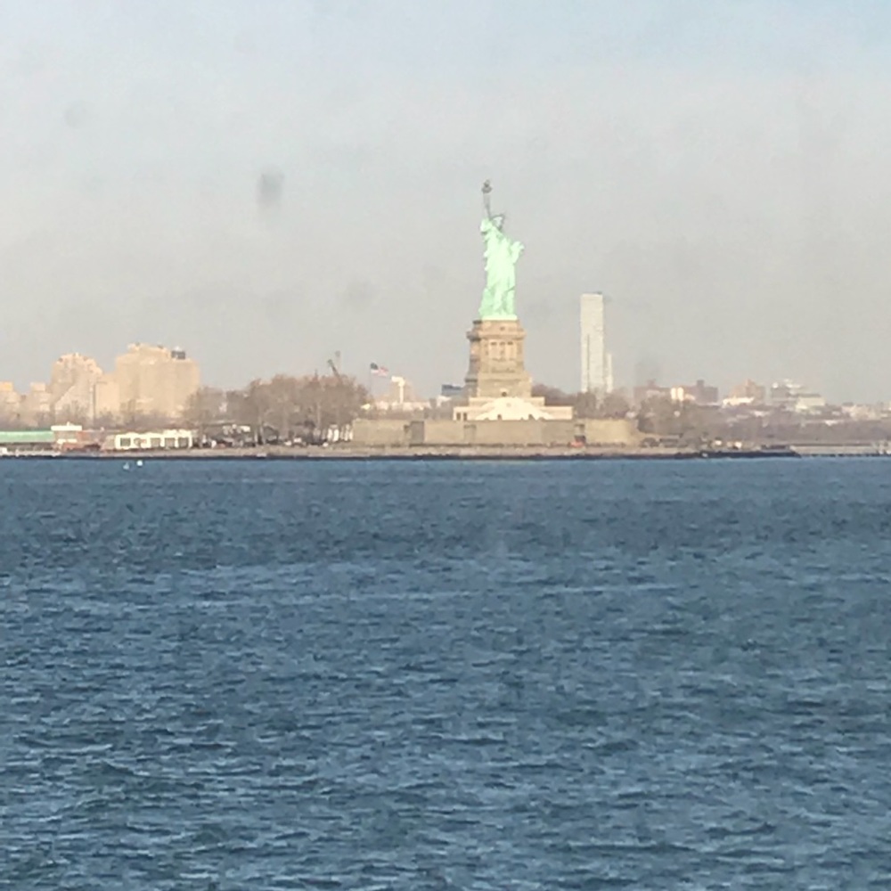 Meet your Posher, Holly